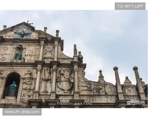 大三巴网：详细解析澳门大三巴的建筑特色与艺术魅力，感受古老与现代的完美融合